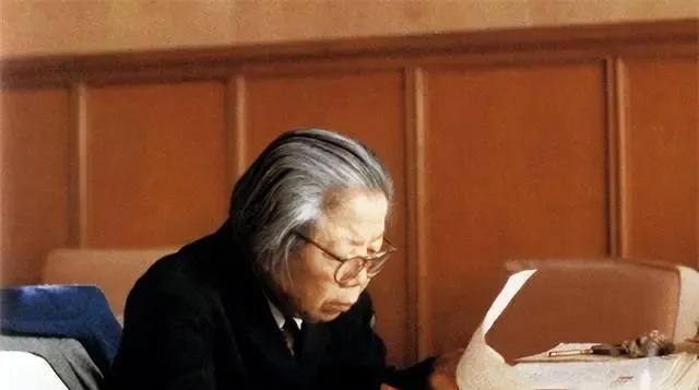 长征时期的邓颖超
